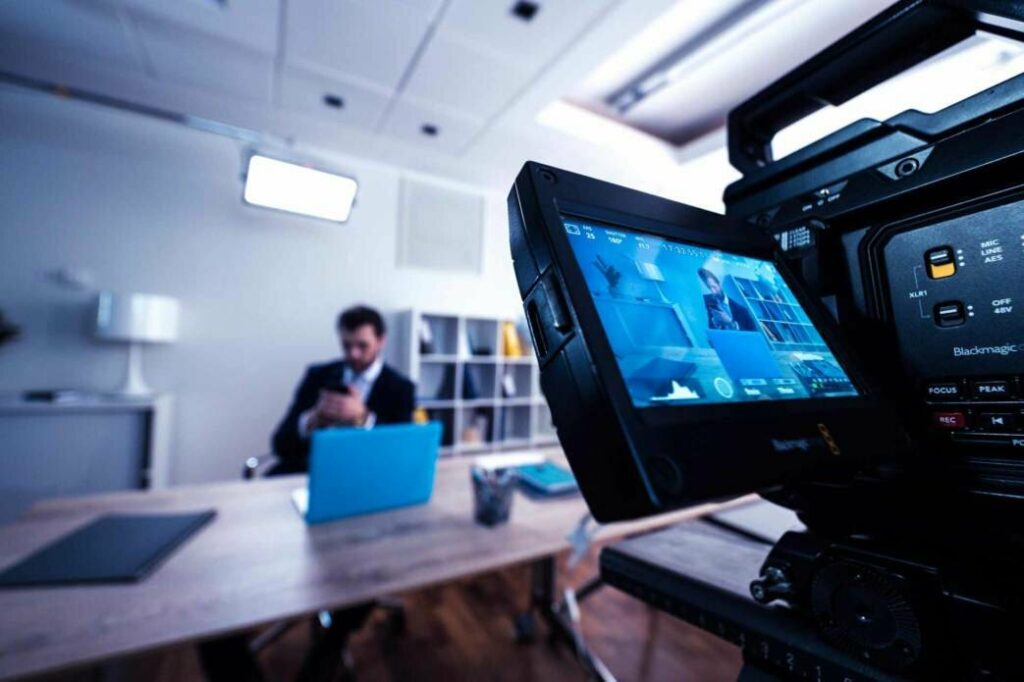 Investir dans la vidéo pour son entreprise : un levier marketing puissant pour renforcer son image de marque.